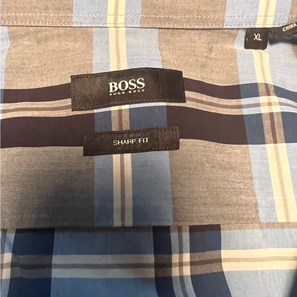 Hugo Boss XL - Picture 5 of 5